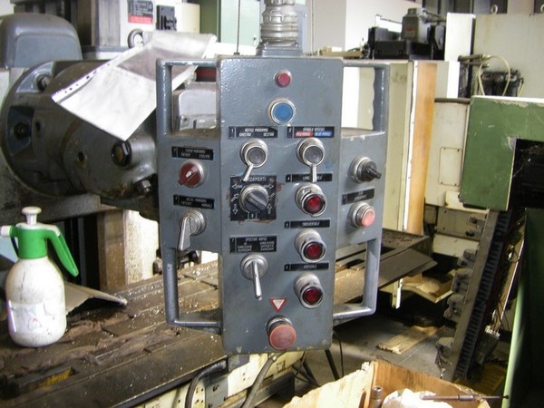 8#4997 Centro di lavoro Takisawa e fresatrice Secmu in vendita - foto 23