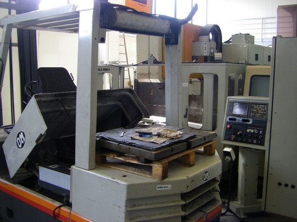8#4997 Centro di lavoro Takisawa e fresatrice Secmu in vendita - foto 43