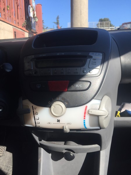 4#4998 Autovettura Peugeot 107 in vendita - foto 7