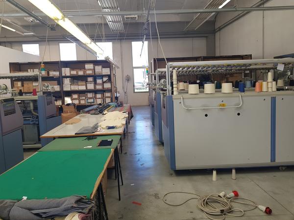 1#5009 Cessione di beni mobili e immobili di società dedita alla produzione di maglieria in vendita - foto 16
