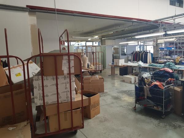 1#5009 Cessione di beni mobili e immobili di società dedita alla produzione di maglieria in vendita - foto 22
