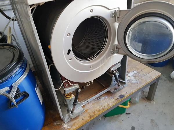 1#5009 Cessione di beni mobili e immobili di società dedita alla produzione di maglieria in vendita - foto 194