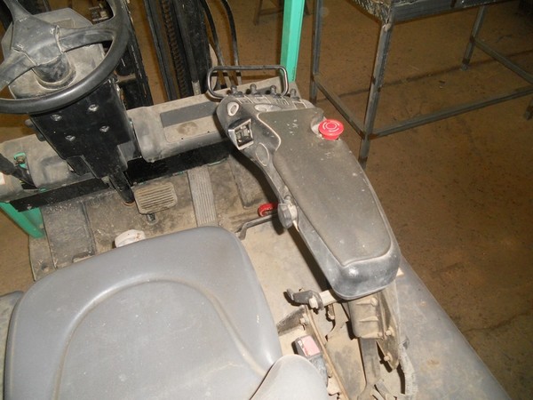 27#5016 Carrello elevatore elettrico Mitsubishi in vendita - foto 14