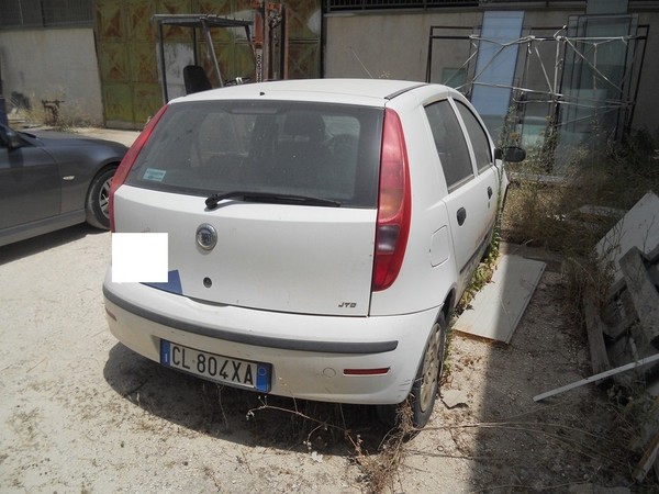 32#5016 Autovettura Fiat Punto in vendita - foto 3