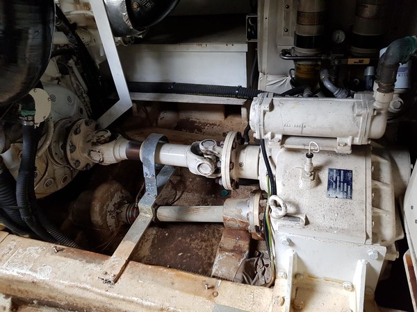 1#5020 UNITA' DA DIPORTO A MOTORE FERRETTI 590 in vendita - foto 20