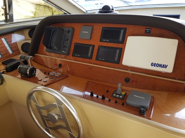 1#5020 UNITA' DA DIPORTO A MOTORE FERRETTI 590 in vendita - foto 29