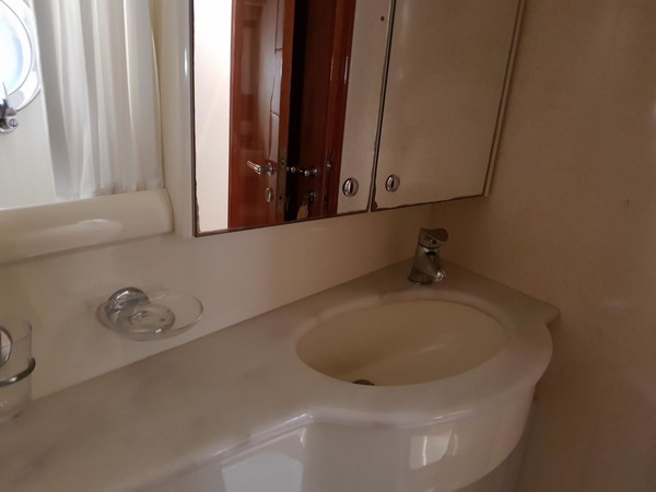 1#5020 UNITA' DA DIPORTO A MOTORE FERRETTI 590 in vendita - foto 47