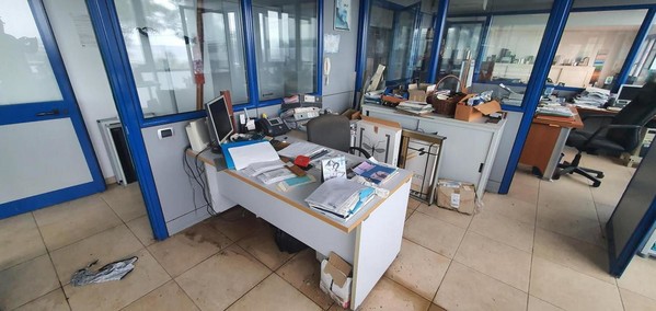 300#5029 Arredi ufficio in vendita - foto 8