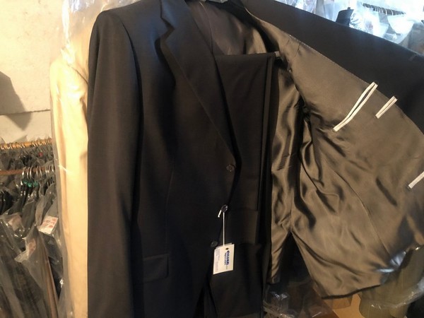 1#5036 Abbigliamento e arredi punto vendita in vendita - foto 21