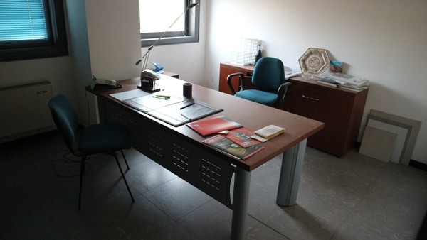 1#5037 Arredamenti ed attrezzature da ufficio in vendita - foto 4