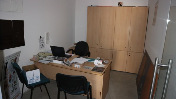 1#5037 Arredamenti ed attrezzature da ufficio in vendita - foto 13