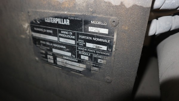 12#5037 Carrello elevatore Caterpillar in vendita - foto 7