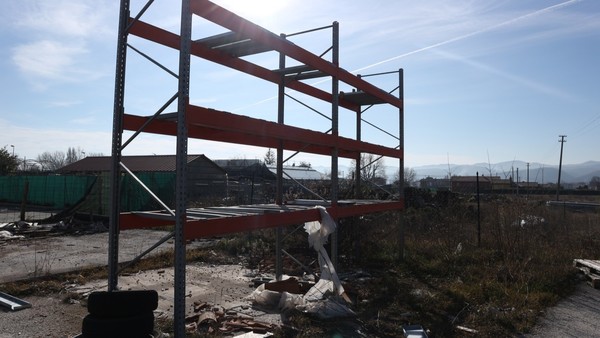 15#5037 Scaffalature e box in vendita - foto 2