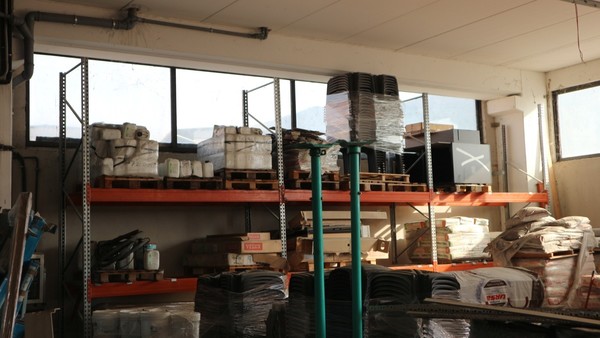 Logistica in vendita