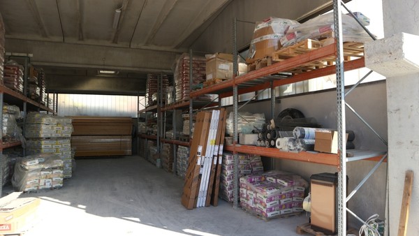 Logistica in vendita