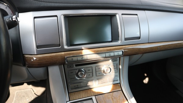 21#5037 Autovettura Jaguar in vendita - foto 12