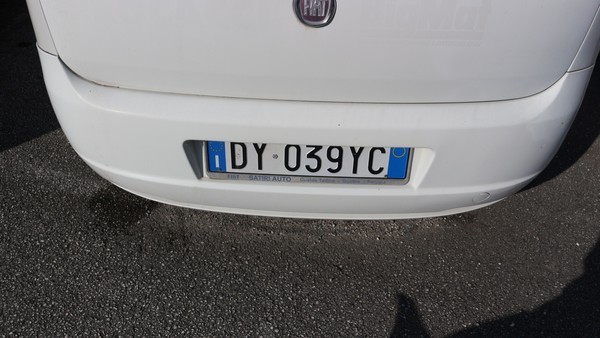 22#5037 Autovettura Fiat Punto in vendita - foto 2