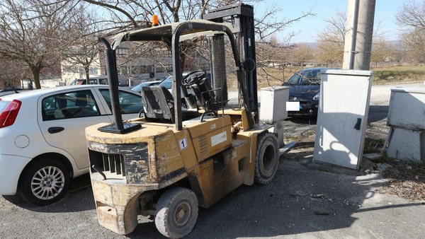23#5037 Carrello elevatore Caterpillar in vendita - foto 3