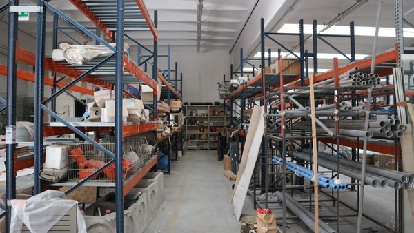 5#5037 Scaffali e ceste in vendita - foto 4