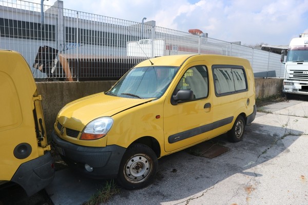 22#5039 Autocarri Renault Cangoo in vendita - foto 1