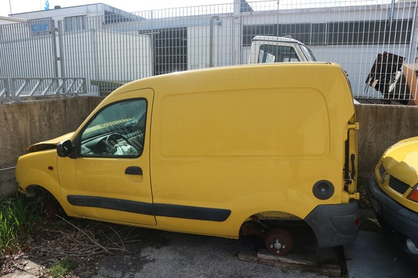 22#5039 Autocarri Renault Cangoo in vendita - foto 4