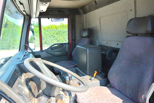 1#5044 Autocarro Iveco Magirus 260E43/80 in vendita - foto 4
