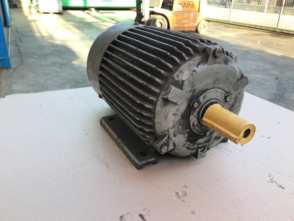 20#5045 Motore in vendita - foto 4