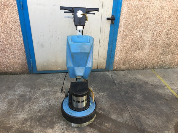 26#5045 Lavapavimenti Grizzly in vendita - foto 2