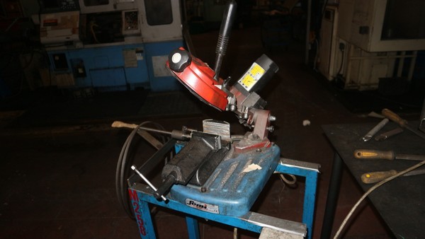 109#5049 Attrezzature officina in vendita - foto 10