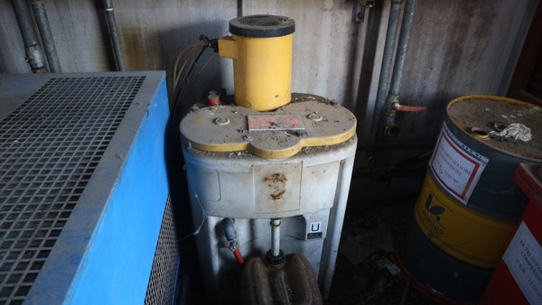 110#5049 Separatore e compressore in vendita - foto 1