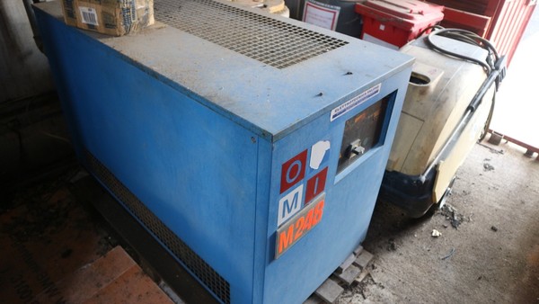 110#5049 Separatore e compressore in vendita - foto 2