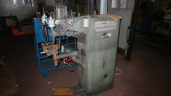 Macchine per saldare in vendita
