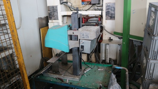 121#5049 Attrezzature officina in vendita - foto 12