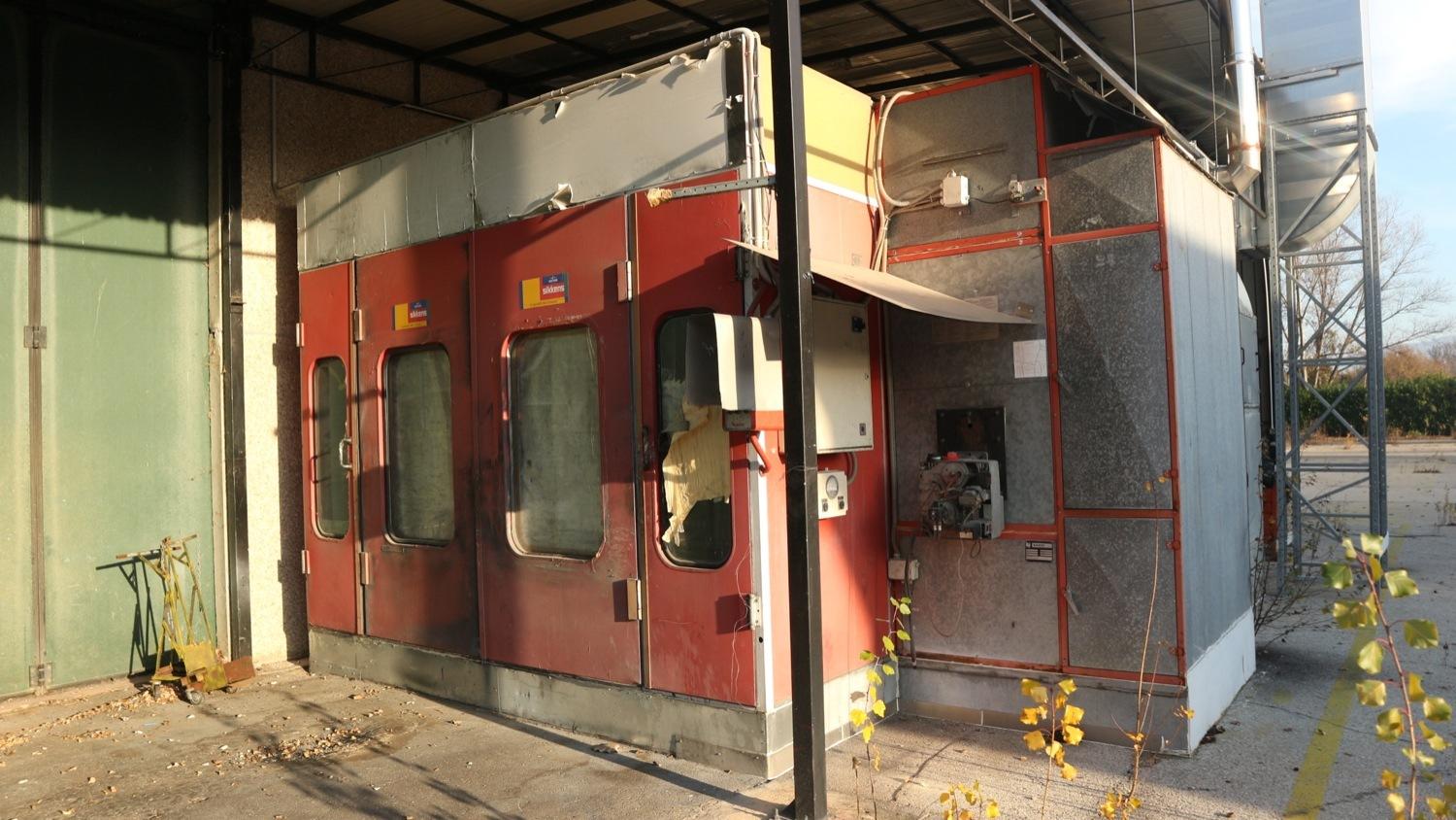 Lotto Forno di verniciatura Saico