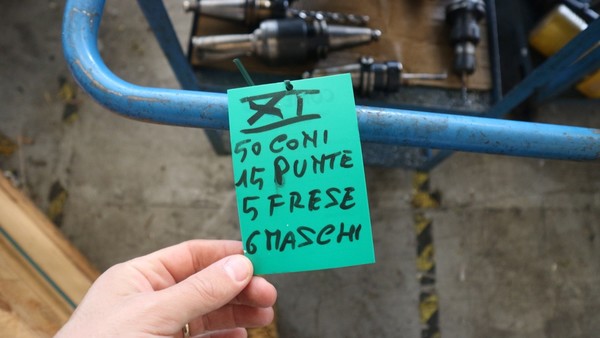 250#5049 Utensili e strumenti di misura in vendita - foto 54