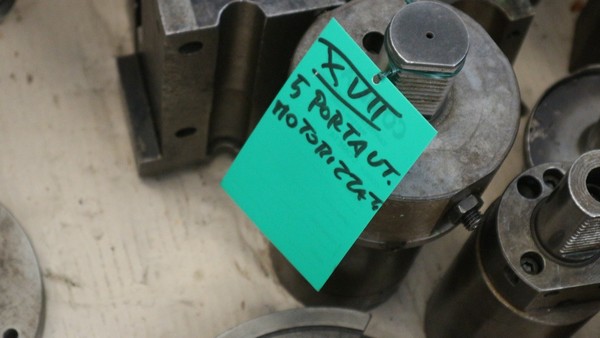 250#5049 Utensili e strumenti di misura in vendita - foto 67