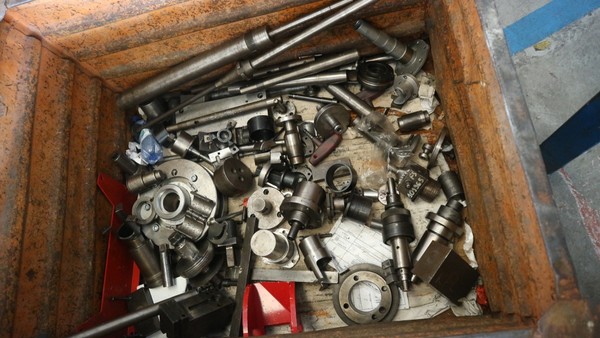 250#5049 Utensili e strumenti di misura in vendita - foto 71