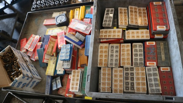 250#5049 Utensili e strumenti di misura in vendita - foto 77