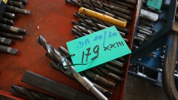 250#5049 Utensili e strumenti di misura in vendita - foto 83