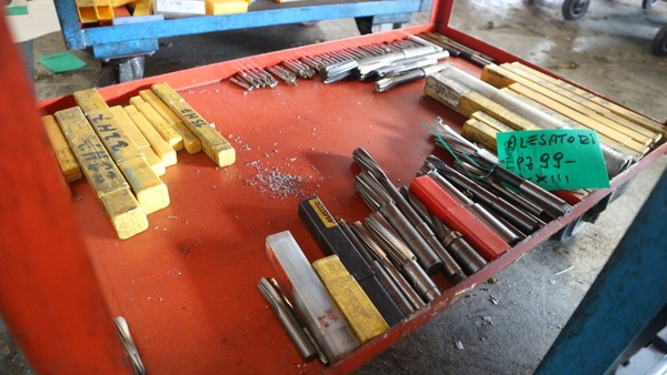 250#5049 Utensili e strumenti di misura in vendita - foto 86