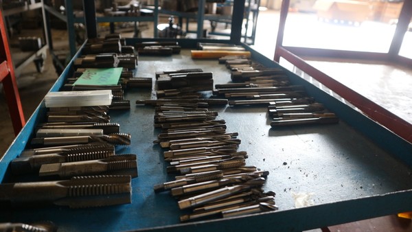 250#5049 Utensili e strumenti di misura in vendita - foto 89