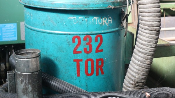 94#5049 Trapano a colonna e aspiratore in vendita - foto 4