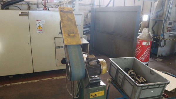 98#5049 Smerigliatrice Marpol e aspiratori in vendita - foto 1