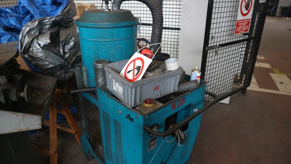 98#5049 Smerigliatrice Marpol e aspiratori in vendita - foto 11