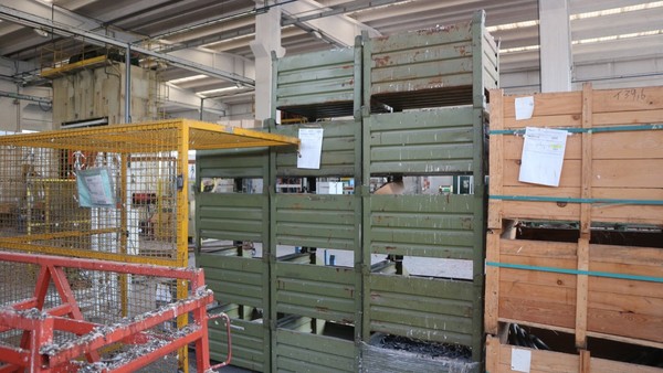251#50490 Magazzino materie prime e semilavorati in vendita - foto 8