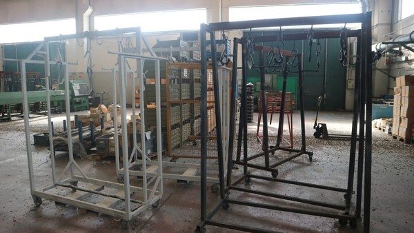 251#50490 Magazzino materie prime e semilavorati in vendita - foto 11