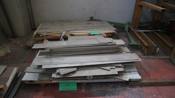 251#50490 Magazzino materie prime e semilavorati in vendita - foto 31