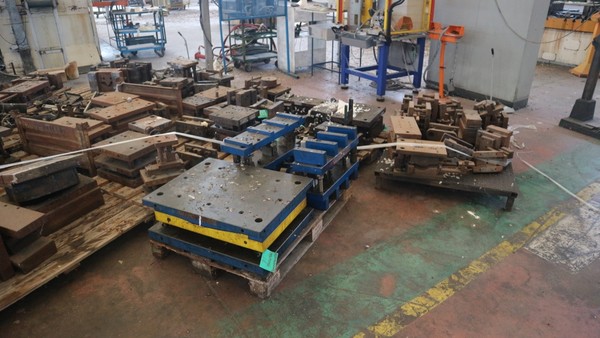 251#50490 Magazzino materie prime e semilavorati in vendita - foto 58