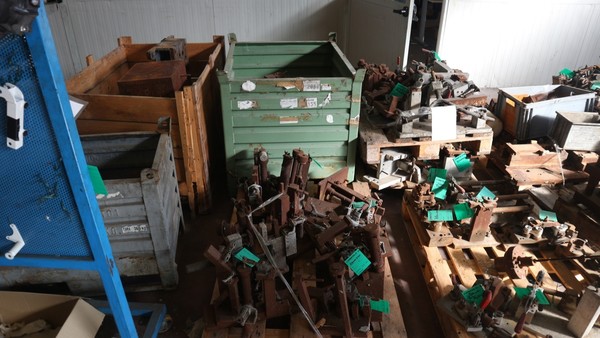 251#50490 Magazzino materie prime e semilavorati in vendita - foto 78