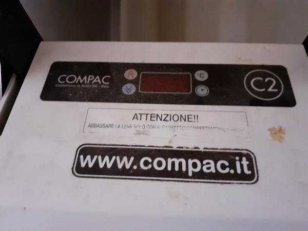 12#5055 Confezionatrici Compac e C1A in vendita - foto 3